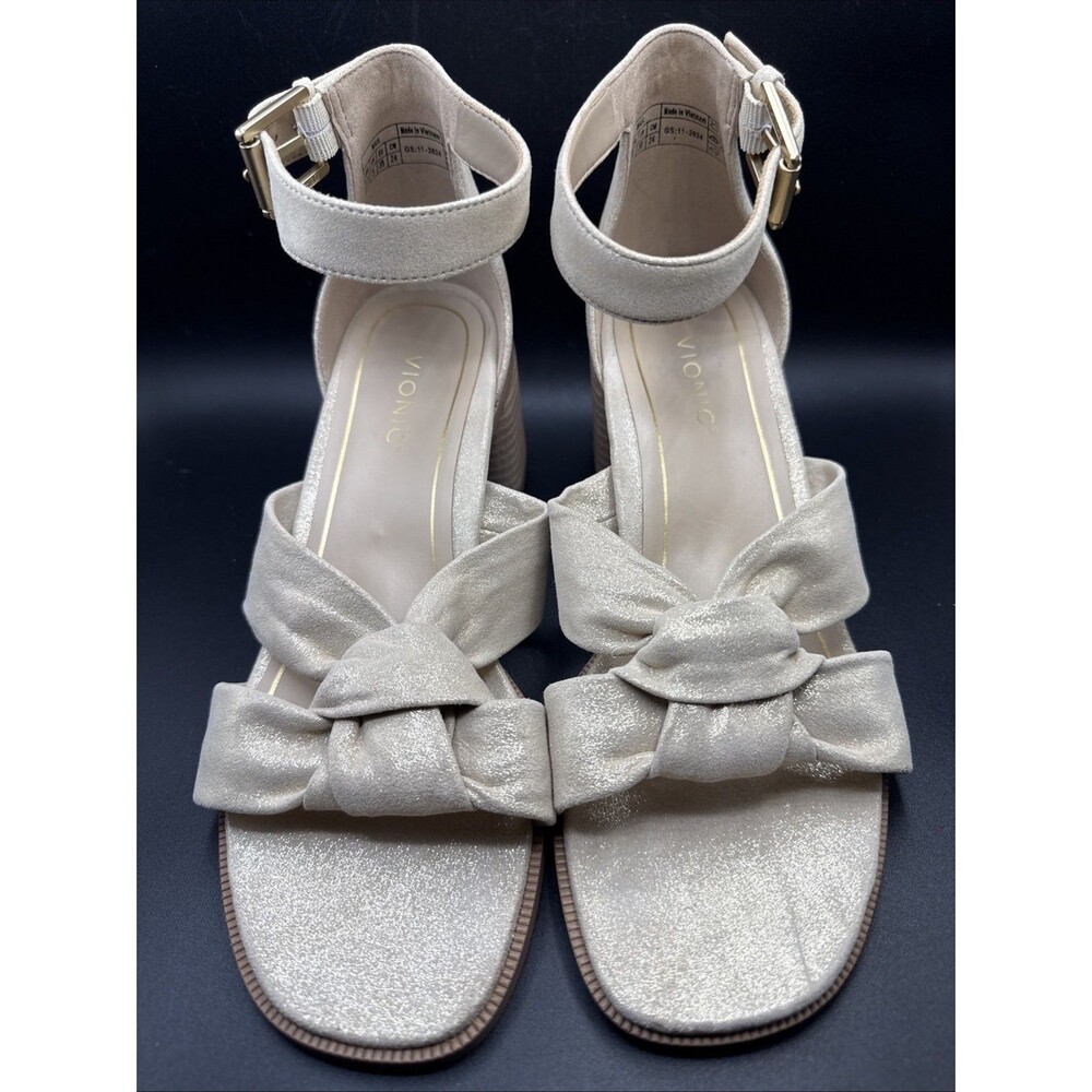 Vionic Women's Maia Ankle Strap Heel Sandal 7.5 New - No box